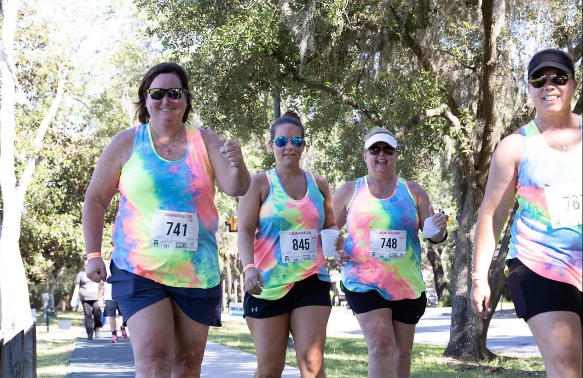 The tie-dye squad ready to run
